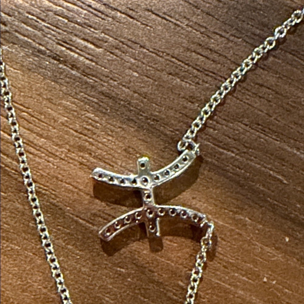 Miki and Jane White Gold Pisces ♓️ Zodiac Necklace with diamonds - Picture 4 of 8
